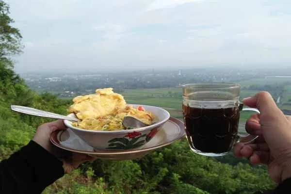 Spot Riyadi, Destinasi Hits dan Kekinian di Prambanan. Maen ke Sana Bikin Cepat Lupain Mantan! 7