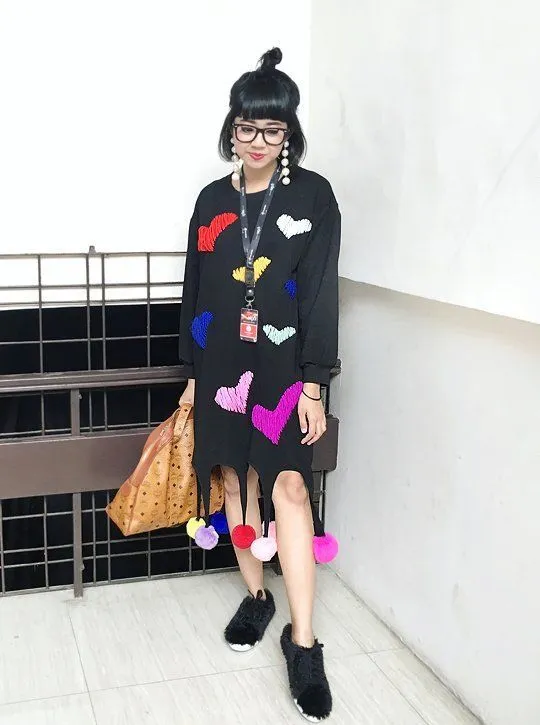 Yuk, Intip 10 Style a la Diana Rikasari yang Berbeda dan Membuat Kamu Makin Percaya Diri 12