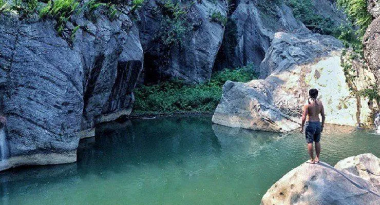 Yuk Main Ke Sanghyang Heuleut di Bandung Barat, Tempat Mandinya Bidadari Dari Surga! 6