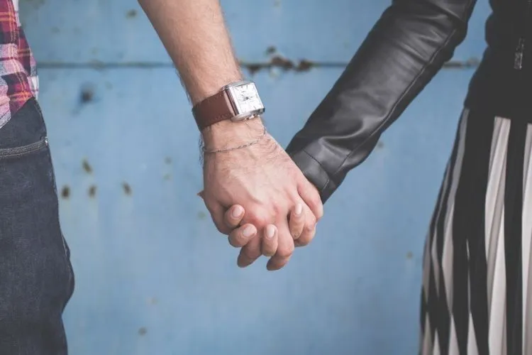 Meski Masih Sendiri di Umur 25, Kamu Bukan Produk Gagal atau Reject! Ini Alasan untuk Tak Obral Diri 14