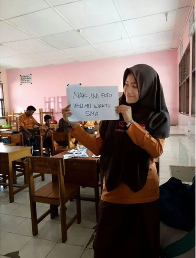 Inilah Tren Foto ‘Papa-Mama Waktu SMA’, Remaja Jaman Sekarang Memang Visioner 13