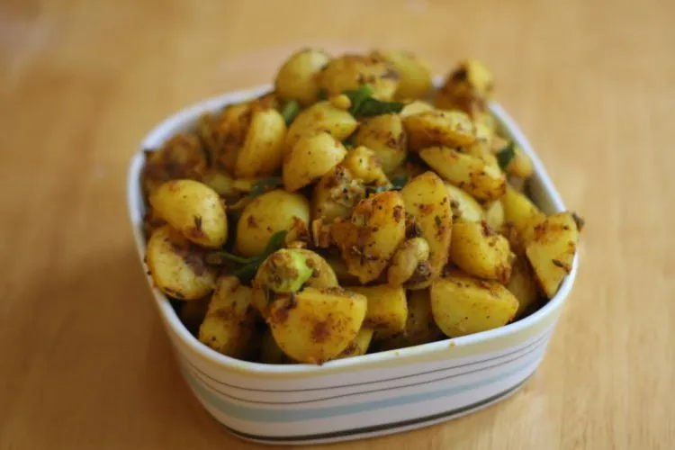 Bukannya Kenyang, 7 Makanan Ini Justru Bikin Kamu Tambah Lapar. Pantesan Nggak Kurus-Kurus! 12