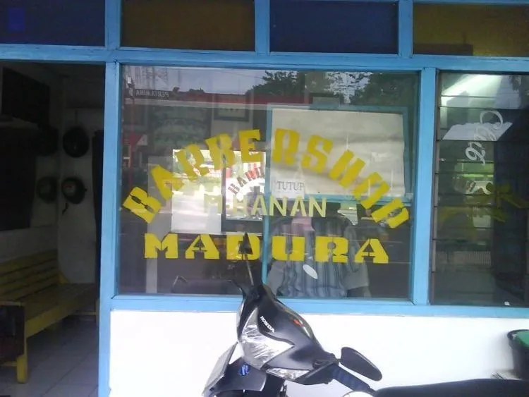 Madura Nggak Cuma Terkenal Sate dan Carok-nya Aja. Yuk Pelajari Budaya Orang Madura yang Luar Biasa! 11