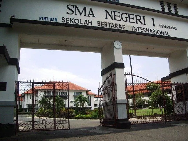 Seremnya SMA Negeri 1 Semarang, Sekolah dengan Bangunan Tua yang Konon Dihuni Oleh Banyak Hantu! 5
