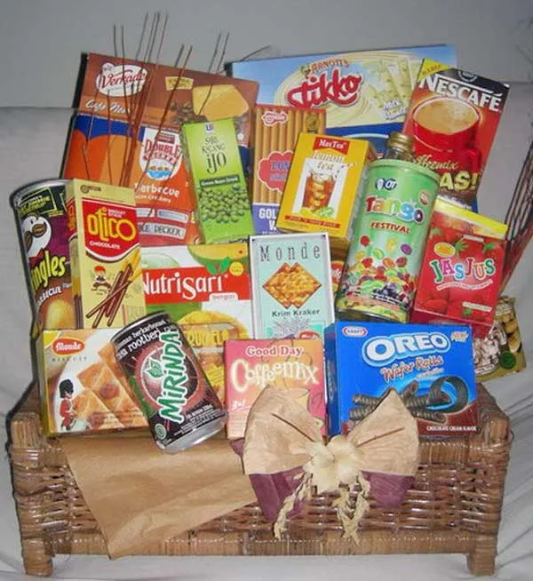 Nggak Usah Lagi Bingung Datang Kondangan Mau Bawa Apa, 15 Kado Ini Dijamin Manfaatnya 29 kado pernikahan