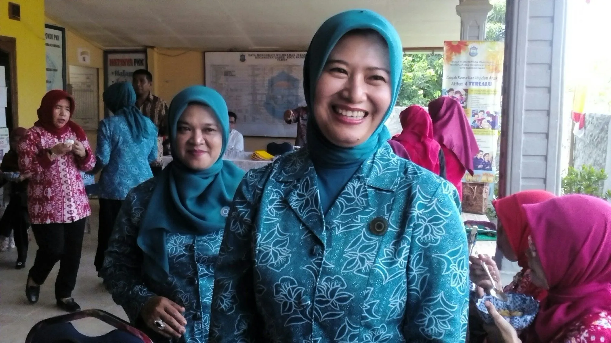 5 Wanita Ini Memang Layak Jadi Istri Pejabat, Nggak Cuma Mondar-mandir Menenteng Tas Mahal di TV 10
