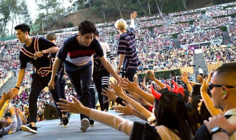 Fans K-Pop di 6 Negara Ini Berbeda-Beda Lho Kelakuannya, Termasuk Indonesia yang Sukanya Gratisan 9