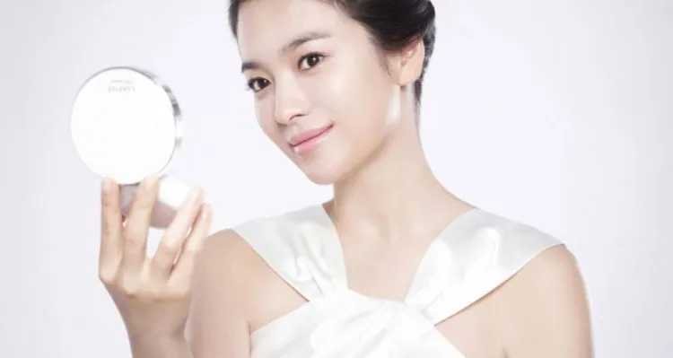 Hari Gini, Makeup Luntur? Udah Nggak Jaman. Praktikin Metode Jamsu, Tren Cantik Asal Korea yang Kekinian 6