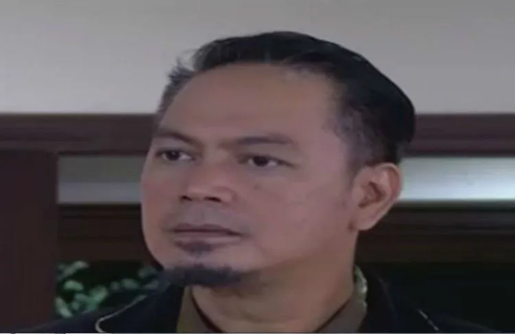 Inilah 11 Pemeran Antagonis yang Ekspresinya Sama Kalau Kamu Mergokin Pacarmu Lagi Kepoin Mantannya 22