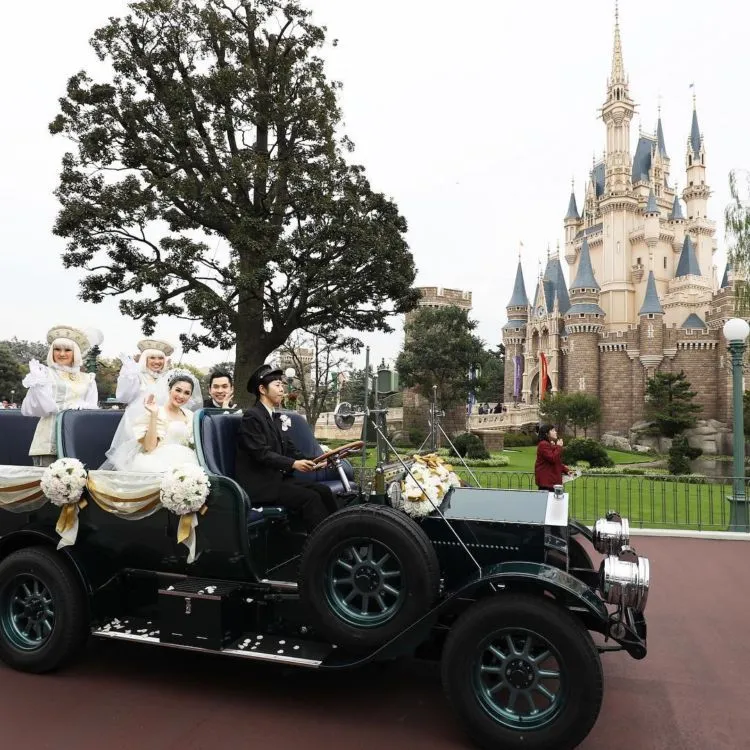 Ini Dia 7 Vendor di Balik Pernikahan Megah Sandra Dewi a la Putri Disney di Tokyo 11 sandra dewi