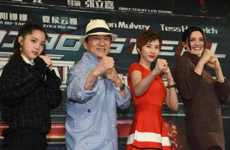 Inspirasi Perjalanan Hidup Jackie Chan: Menyerah adalah Bagian dari Rangkaian Kesuksesan Seseorang! 14