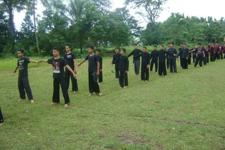 Dibacok Nggak Mempan, Ditusuk Nggak Tembus. Kesenian Banten Sejak Ratusan Tahun, Debus! 7
