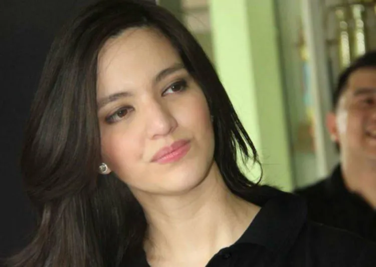 Inilah 11 Pemeran Antagonis yang Ekspresinya Sama Kalau Kamu Mergokin Pacarmu Lagi Kepoin Mantannya 19