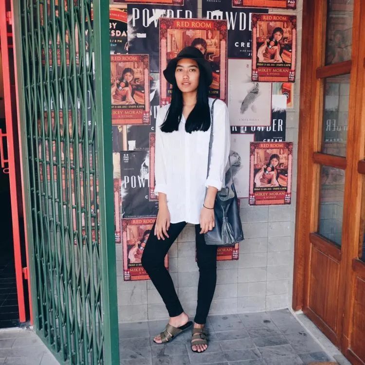 9 Style Cewek yang Bagimu Biasa Saja, Tapi Ampuh Bikin Cowok Tak Mau Palingkan Mata 10 style