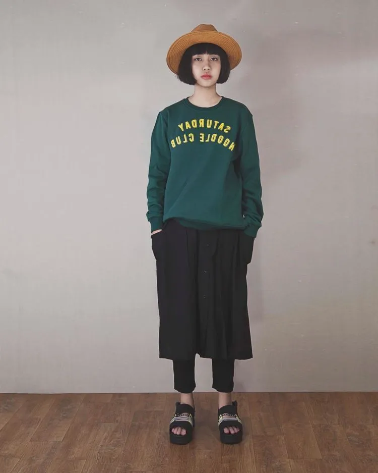 Dengan 9 Pilihan Style Ini, Naik Pesawat untuk Bepergian Pun Jadi Begitu Nyaman 12