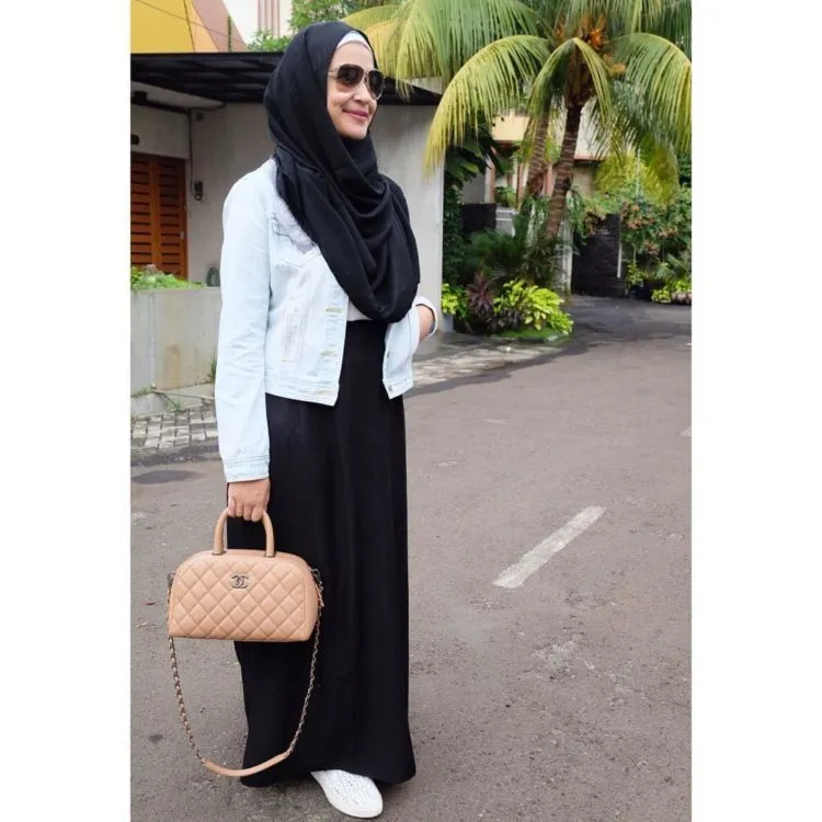 Tak Perlu Ribet Lagi untuk Tampil Syar'i. 13 Style Ini Bisa Jadi Inspirasi 20 syari