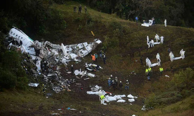 Tragedi Pesawat Jatuh Menimpa Klub Sepak Bola Brasil. Begini Pesan Terakhir Sebelum Kepergian Mereka! 5