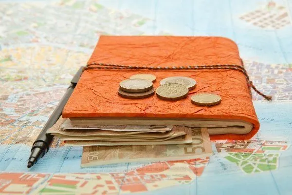 Girls, Ini 7 Hal Romantis yang Bisa Kamu Dapatkan dari Kekasih yang Suka Traveling. Duh, So Sweet 13