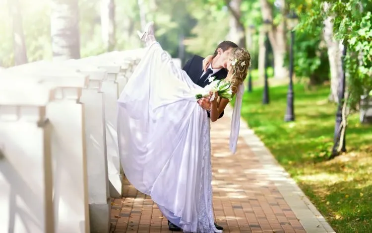 Kumpulan Tanggal Cantik dan Long Weekend 2017 Buatmu yang Ingin Nikah Tahun Ini! Masih Bisa Kok 18