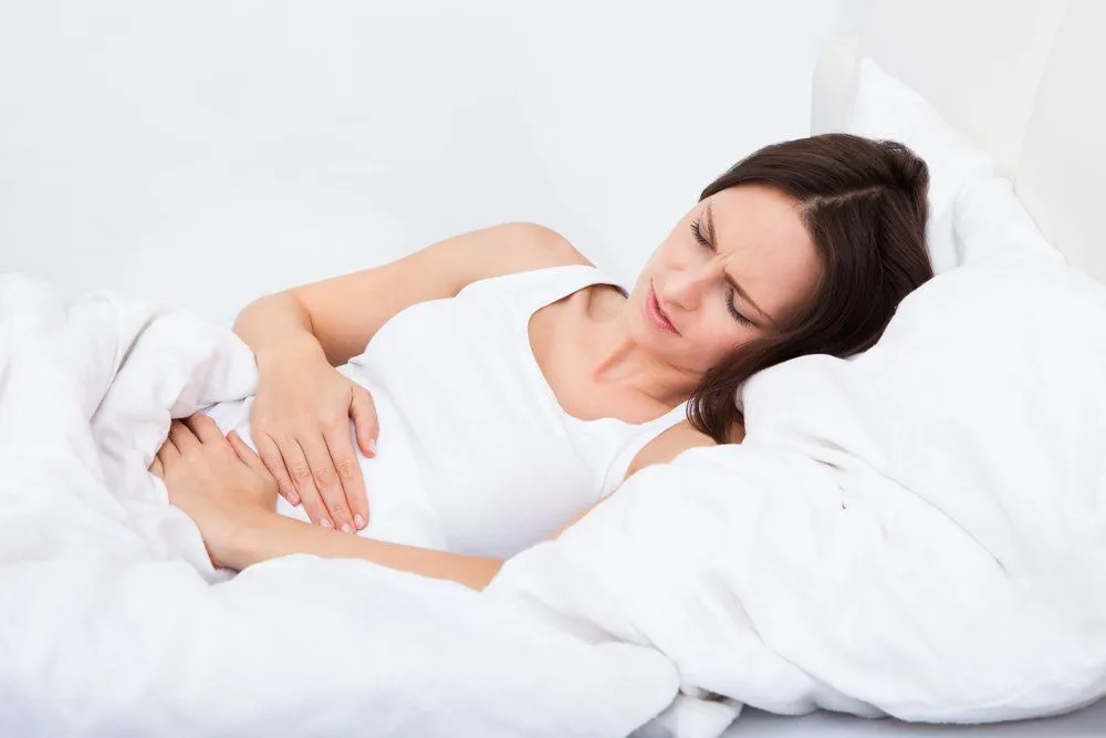5 Fakta Soal Flek Cokelat Saat Menstruasi; Hmm, Mesti Waspada atau Dibiarkan Saja Ya?