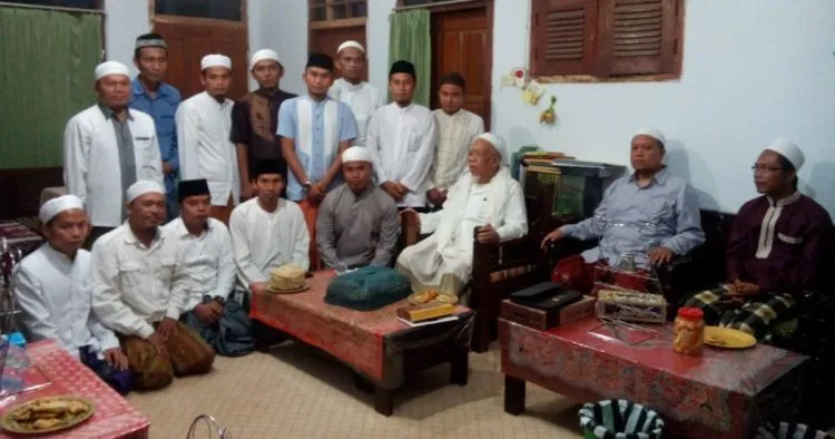 Madura Nggak Cuma Terkenal Sate dan Carok-nya Aja. Yuk Pelajari Budaya Orang Madura yang Luar Biasa! 13