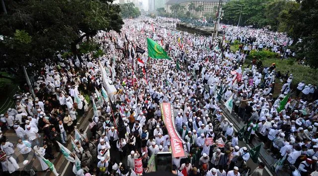Aktor FTV Ini Curhat Terkait Unjuk Rasa 212, Jangan Pukul Rata Warga Indonesia Keturunan 11