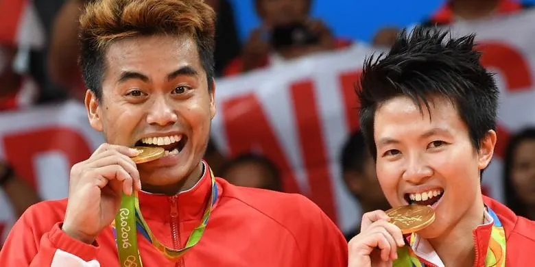 Selain 'Om Telolet Om', 7 Hal Ini Bisa Bikin Rakyat Indonesia Kompak. Nggak Pandang Latar Belakang! 9