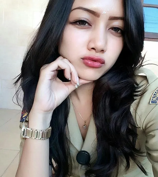 19 Potret PNS Cantik yang Pasti Bikin Cowok Betah di Kantor. Apa Kabar Ujian CPNS Kemarin? 29