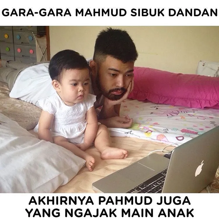 Balasan untuk Para Mama Muda Berdaster yang Mendadak Dandan, 25 Foto Papa Muda Ini untuk Kalian!