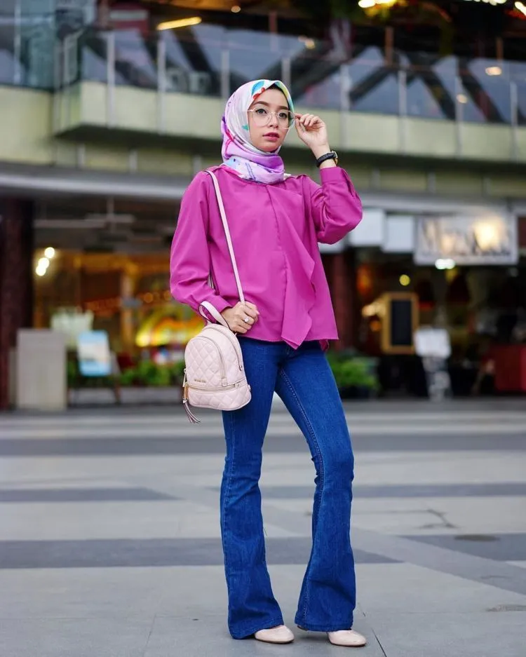 7 Jenis Celana Jeans yang Berbeda Bentuknya, Beda Pula Cara Pakainya. Cocokkan Yuk Gayamu yang Mana! 26