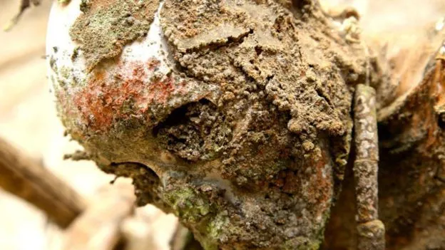 Suku-suku Ini Terkenal Sebagai Pemakan Daging Manusia. Hati-hati Kalau Berjumpa dengan Mereka! 10