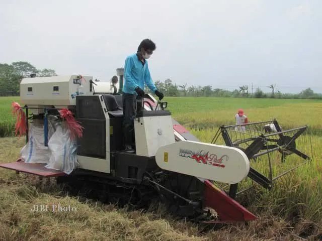 Indonesia Adalah Negara Agraris yang Terancam. Profesi Petani Diperkirakan Akan Punah 50 Tahun Lagi 9