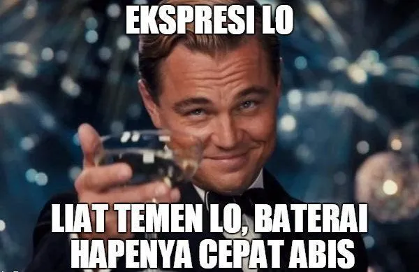 13 Meme Kocak Ini Mewakili Perasaanmu Ketika Baterai HP Habis. Bikin Senyum-senyum Sendiri 17