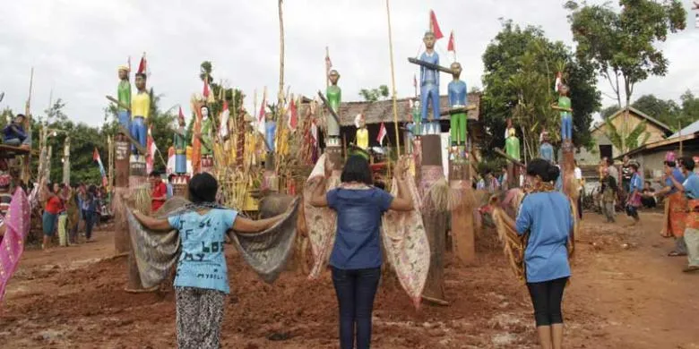 Kamu Pengen Masuk Surga? Suku Dayak Punya Upacara Mengantarkan Arwah ke Surga, Tertarik?