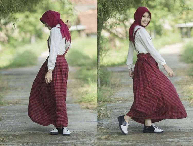 Menuju Cantik 2017; Trik Padu Padan Hijab & Baju Vintage Ini Harus Jadi Referensi! 9