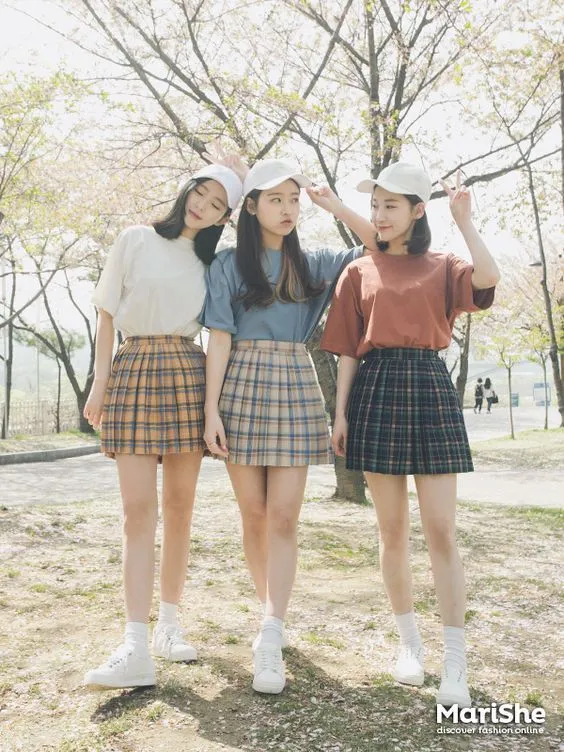 8 Ide Style Cewek ala Korea yang Casual & Stylish 16