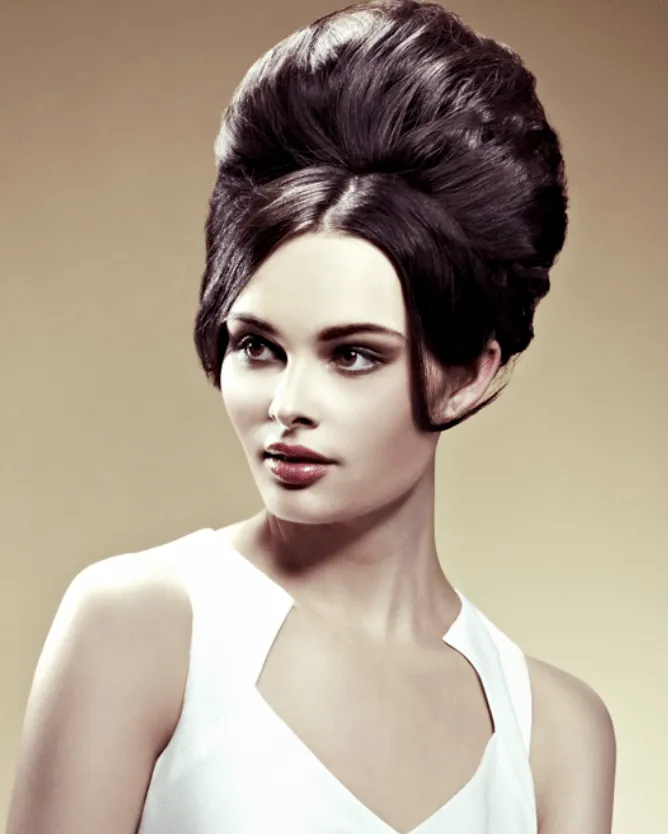 Model Gaya Rambut Wanita dari Tahun 1800an Sampai Sekarang. Kamu Suka yang Mana, Girls? 15
