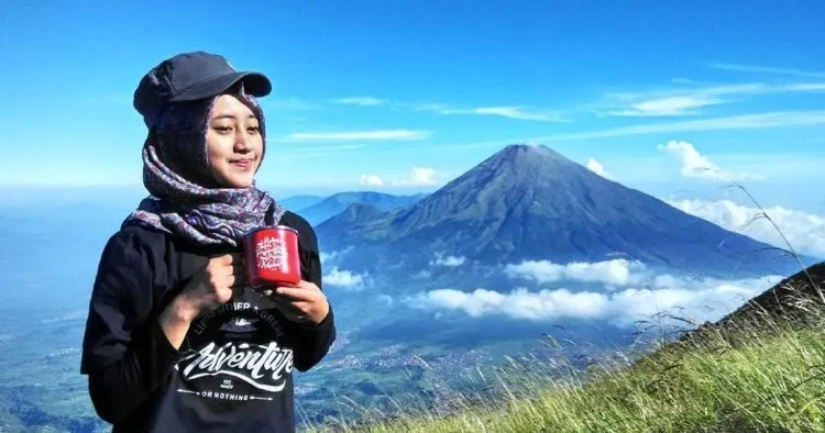 5 Alasan Kenapa Mendaki Gunung Adalah Obat Patah Hati Paling Ampuh. Konon Sih Bikin Cepet Move On! 8