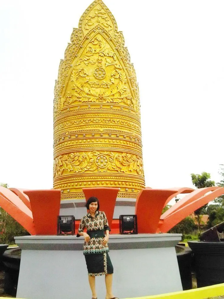 Meski Tampak Nyeleneh, 6 Landmark Kota Unik Ini Nggak Asal Bangun Lho. Ternyata Filosofinya Dalam 12