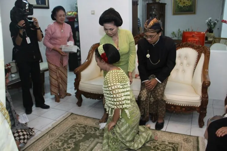 Sebelum Akadmu Nanti, Pastikan Ucapan Terima Kasih untuk Ibu Sudah Kamu Beri 15