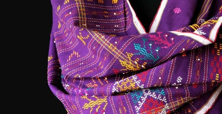 Perkaya Pengetahuan dan Style Kamu dengan Aneka Tenun Tradisional Ini 7