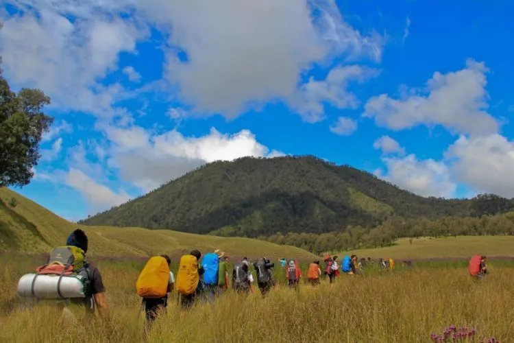 Sosok Itu Mengikutiku Sepanjang Pendakian di Gunung Semeru... 10