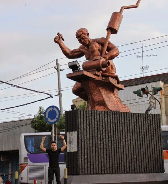 Meski Tampak Nyeleneh, 6 Landmark Kota Unik Ini Nggak Asal Bangun Lho. Ternyata Filosofinya Dalam 9