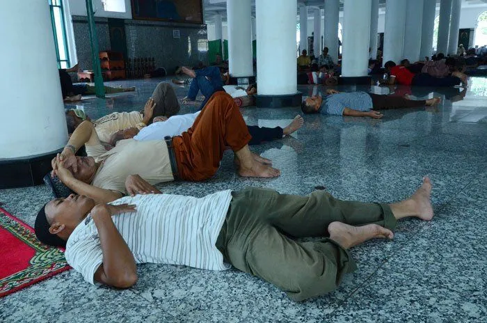 Ternyata Inilah 10 Makna 'Surga Dunia' Versi Cowok. Sederhana dan Sangat Mudah Dicapai Ternyata! 12