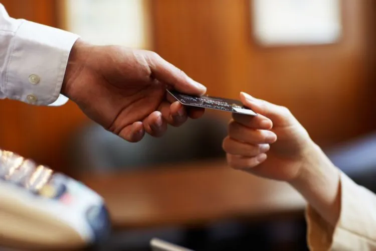5 Panduan Bikin Kartu Kredit Khusus Mahasiswa. Walau Belum Kerja, Tetap Bisa Punya! 8