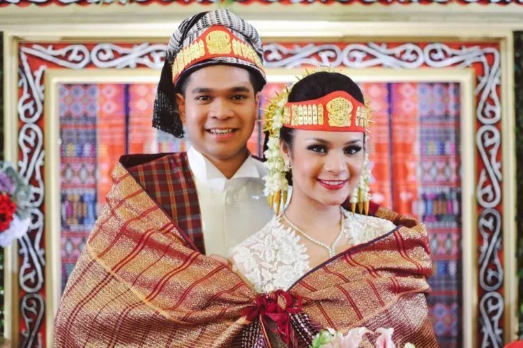 Mengenal Tradisi Membayar Uang Sinamot, Budaya Mahar Pernikahan Adat Batak yang Dikenal Mahal Itu 7