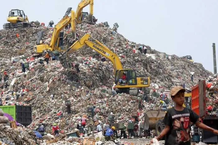 Tahun 2016, Negara Kita Jadi Penyumbang Sampah Plastik Terbesar Ke-2 di Dunia. Jangan Jadi No.1 Deh! 7