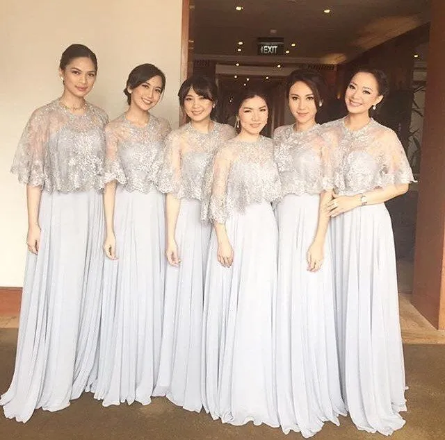 16+ Ide Seragam Bridesmaid yang Nggak Melulu Kebaya 24