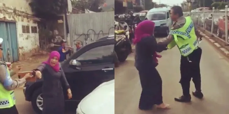 Emak-Emak Memang Selalu Benar. Jangankan Kamu, Polisi Ini Mau Menilang Saja Habis Dicakar-Cakar 5
