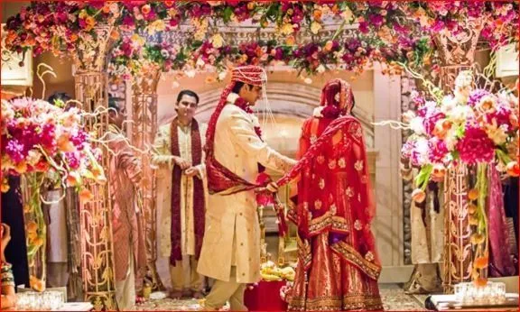 6 Proses Pernikahan India yang Menarik dan Glamor. Para Bollywood Mania Wajib Tahu 15
